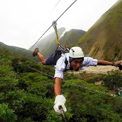 zip line tirolesa in the Inka Jungle Trek